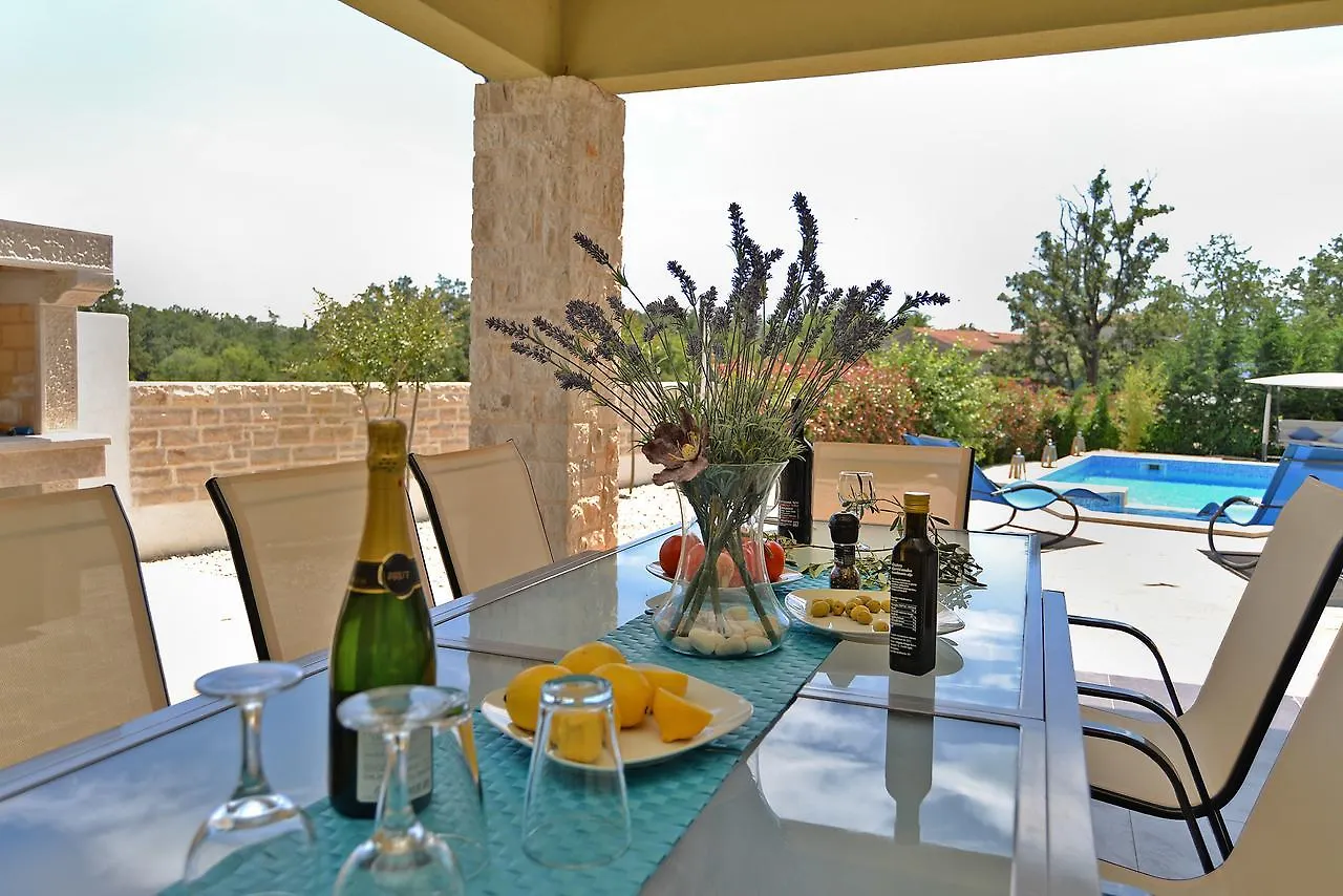 Villa 1519 Žminj