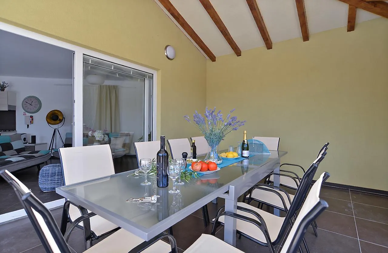 Villa 1519 Žminj